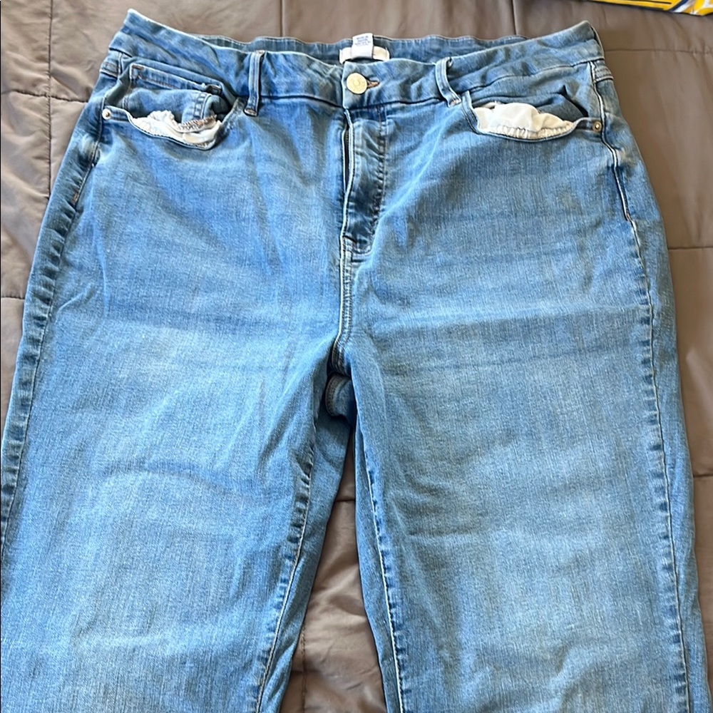 Women's Blue Jeans
